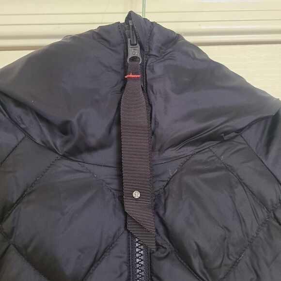 Lululemon The Fluffiest Down Reversible Plaid Vest Size 8 Outerwear Outdoor - Picture 4 of 12